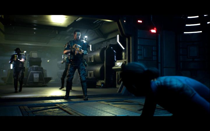Upon reaching the exit of the server room, there will be a small fire, but you do not have to perform any additional actions - Aliens Dark Descent: How to escape from the server room and avoid Xenomorph? - FAQ - Aliens Dark Descent Guide
