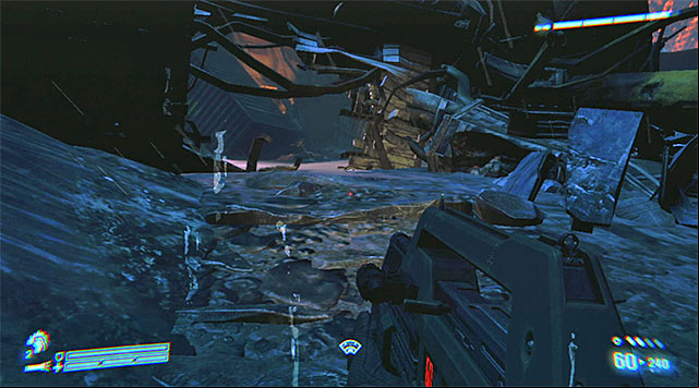 Jump into the hole in the container and get ready to evade the overgrown Xenomorph again - Find ONeal - Mission 5: The Raven - Aliens: Colonial Marines - Game Guide and Walkthrough