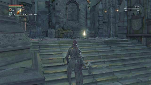 Beware of the enemies jumping out from behind the corners. - Central Yharnam | Walkthrough - Walkthrough - Bloodborne Game Guide & Walkthrough