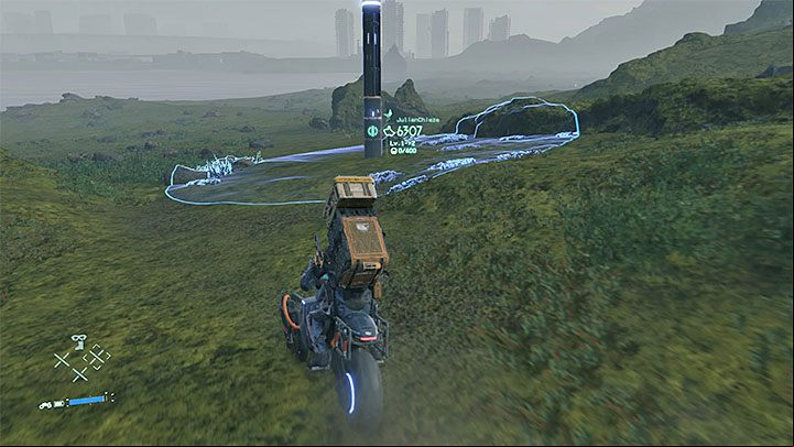 2) Interference of objects between sessions of different players - This applies especially to ladders and ropes used for climbing, as well as various types of mailboxes, observation towers, generators or chests with cargo that were abandoned (on purpose or not) by other players - What does multiplayer look like in Death Stranding? - Multiplayer and social elements - Death Stranding Guide
