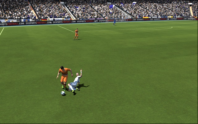 The sliding tackle is one of the most effective and radical techniques of regaining the ball - well performed, it lets you immediately stop the attack of your enemy and usually gives your team a good chance of returning to their normal position, as it often causes the ball to leave the field - Basic techniques - Defense - FIFA 14 - Game Guide and Walkthrough