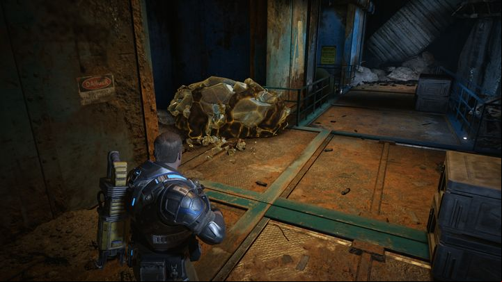 Info about picking up the item will appear after the interaction with the crystal. - Act 3:6 - Origins | Walkthrough - Walkthrough - Gears of War 4 Game Guide