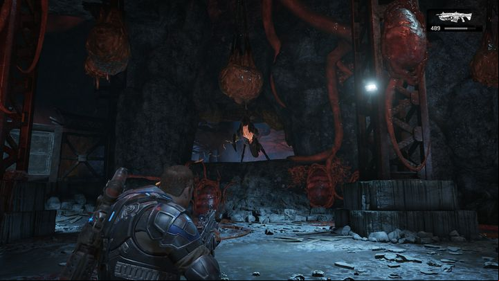 Fighting a Snatcher. Keep your distance, and you should not have any issues. - Act 3:6 - Origins | Walkthrough - Walkthrough - Gears of War 4 Game Guide