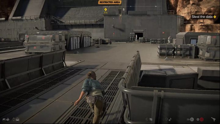Go along the wall and turn right, crossing the footbridge to the landing pad - Star Wars Outlaws: Jabbas Favor - walkthrough - Tatooine - Star Wars Outlaws Guide