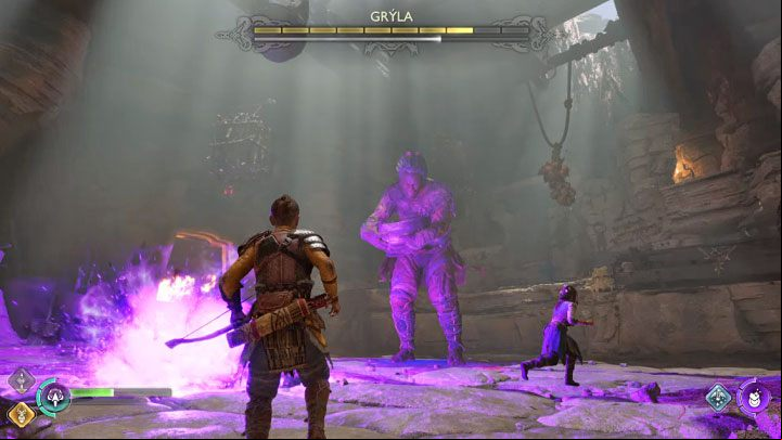 The red attacks a larger area and you can think of it as a stronger variation of the yellow - God of War Ragnarok: How to defeat Gryla and how to destroy the cauldron? - Bosses - God of War Ragnarok Guide