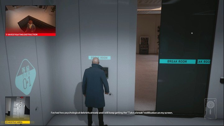 Now approach the control on the left and activate it to get the attention of one of the people inside - Hitman 3: Imogen Royce - how to kill her? Chongqing, China, walkthrough guide - End Of An Era - Chongqing - Hitman 3 Guide