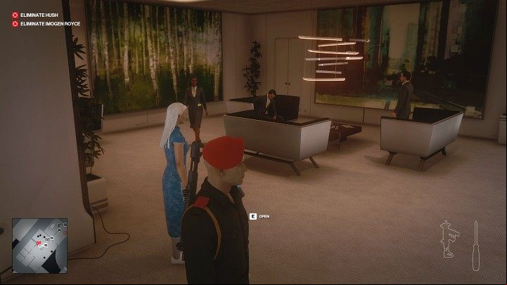 After a while Imogen Royce will come to send her staff back to their posts - Hitman 3: Imogen Royce - how to kill her? Chongqing, China, walkthrough guide - End Of An Era - Chongqing - Hitman 3 Guide