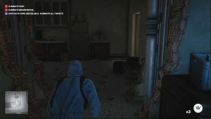 Go to the upper floor of the building and using the available curtains sneak to the staircase - enter the mezzanine - Hitman 3: Imogen Royce - how to kill her? Chongqing, China, walkthrough guide - End Of An Era - Chongqing - Hitman 3 Guide