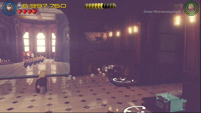 Walk to the right when youre in the location shown on the picture - Minikits - Anger Management - secrets - LEGO Marvels Avengers - Game Guide and Walkthrough