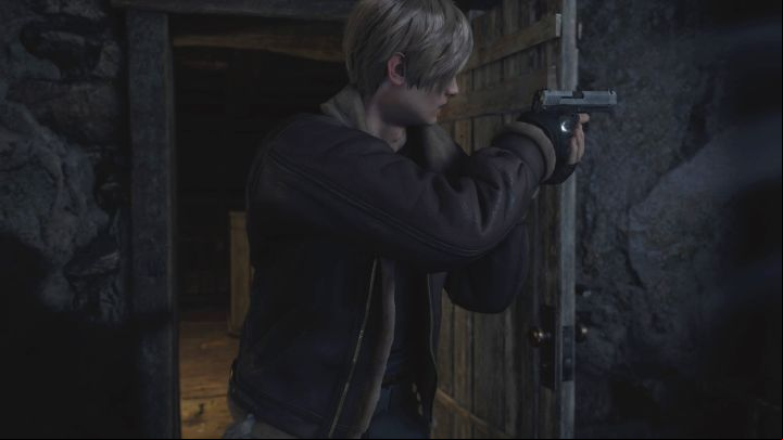 This is Leon's starting and primary firearm - Resident Evil 4 Remake: List of all weapons - Basics - Resident Evil 4 Remake Guide