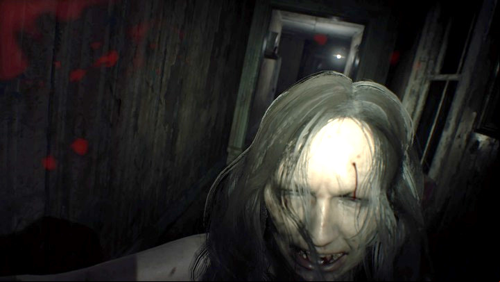 Mia will attack you, you counterattack her but you wont kill her - Resident Evil 7: Guest House walktrough - Resident Evil VII Walkthrough - Resident Evil 7 Guide, Walkthrough