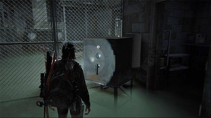 Use the new walkway to reach a small fenced area - The Last of Us 2: The Flooded City - collectibles, artefacts, coins - Seattle, Day 3 - Ellie - The Last of Us 2 Guide
