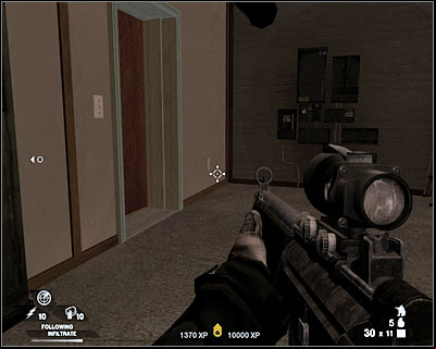 Make a few steps forward and focus on staying out of sight - Scene 2 - Hacienda - part 1 - Act 7 - Estate - Tom Clancys Rainbow Six: Vegas 2 - Game Guide and Walkthrough